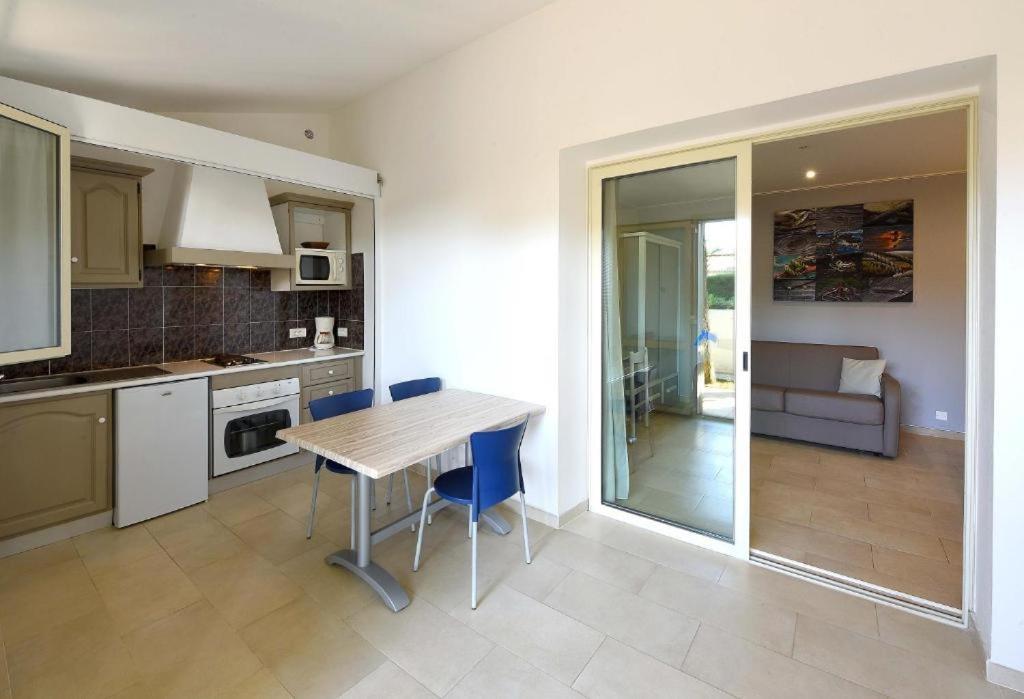 Residence San Pellegrino Folelli Exterior foto